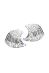 Shell Design Earrings